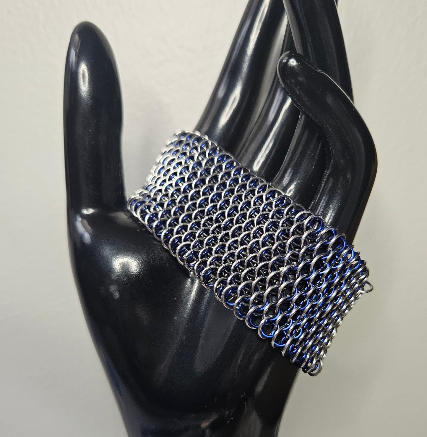 Cuff Bracelet Micromaille Dragonscale