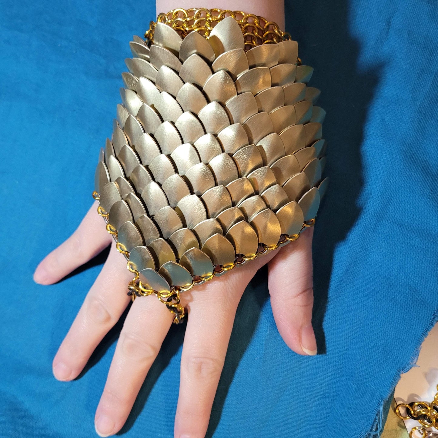 Scale Half Glove - Custom